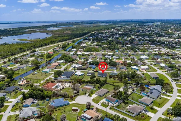 $520,000 | 2857 Southeast Cabana Lane, Port St. Lucie, FL 34952