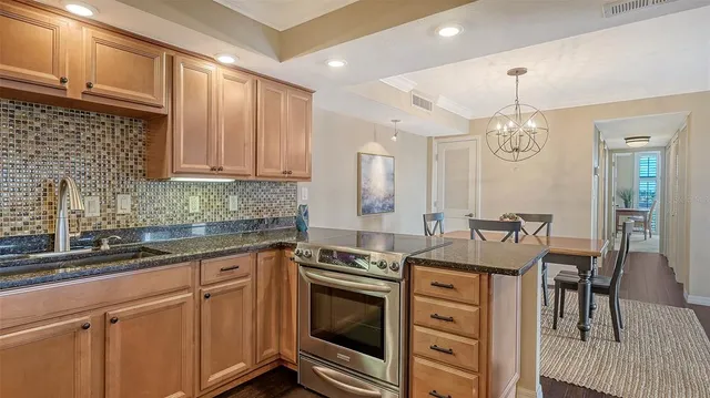 $985,000 | 1 Benjamin Franklin Drive, Unit 55, Sarasota, FL 34236