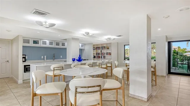 $985,000 | 1 Benjamin Franklin Drive, Unit 55, Sarasota, FL 34236