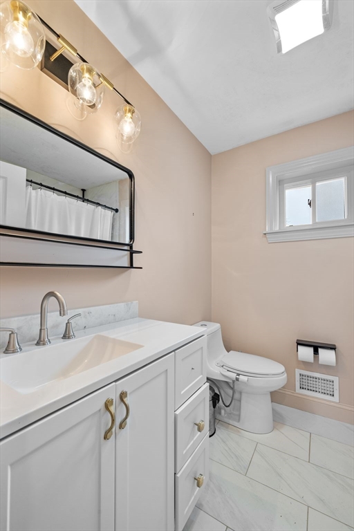 28 Baltimore Street, Unit 4 Lynn, MA 01902 - Photo 23 of 35