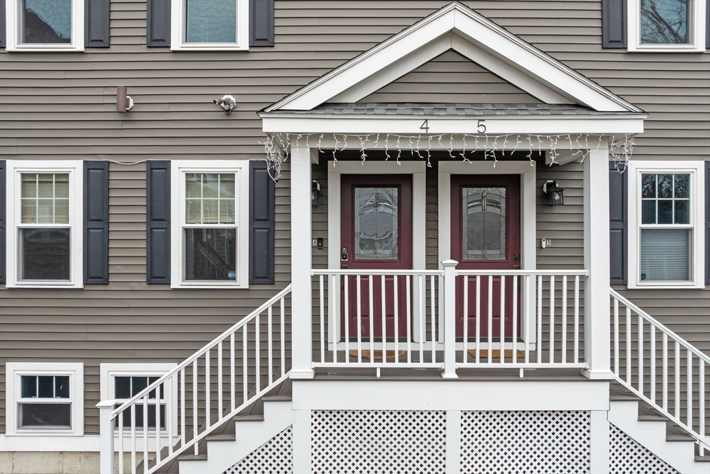 28 Baltimore Street, Unit 4 Lynn, MA 01902 - Photo 5 of 35