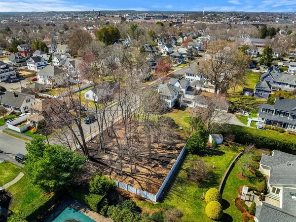 $799,000 | 36 Richardson Avenue, North Andover, MA 01845