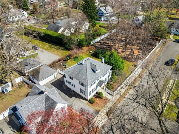 $799,000 | 36 Richardson Avenue, North Andover, MA 01845