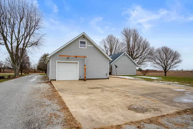 $297,000 | 2980 South 225 East, Winchester, IN 47394