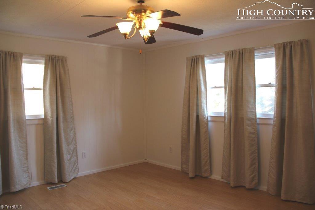 267 Bower Calloway Road Jefferson, NC 28640 - Photo 8 of 10 Gallery Image 8