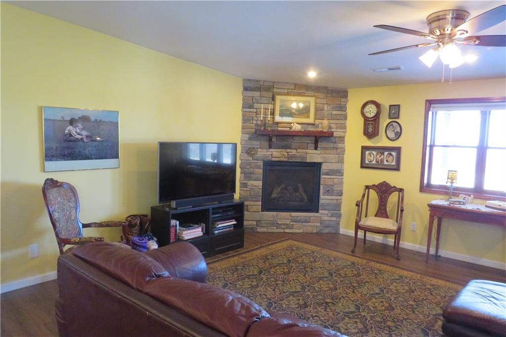 3100 Southeast Wamsley Road Cameron, MO 64429 - Photo 22 of 59