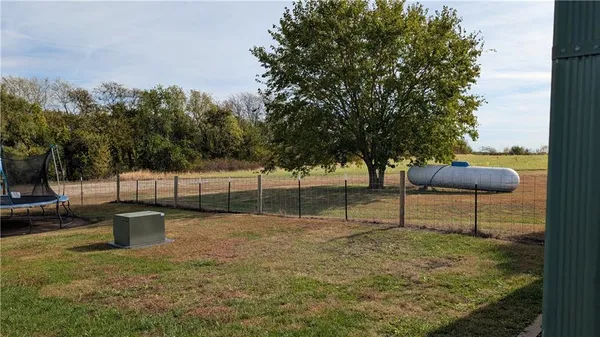 $650,000 | 3100 Southeast Wamsley Road, Cameron, MO 64429