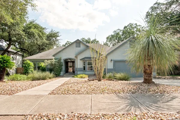 $385,000 | 2854 Bent Tree Drive, Schertz, TX 78154
