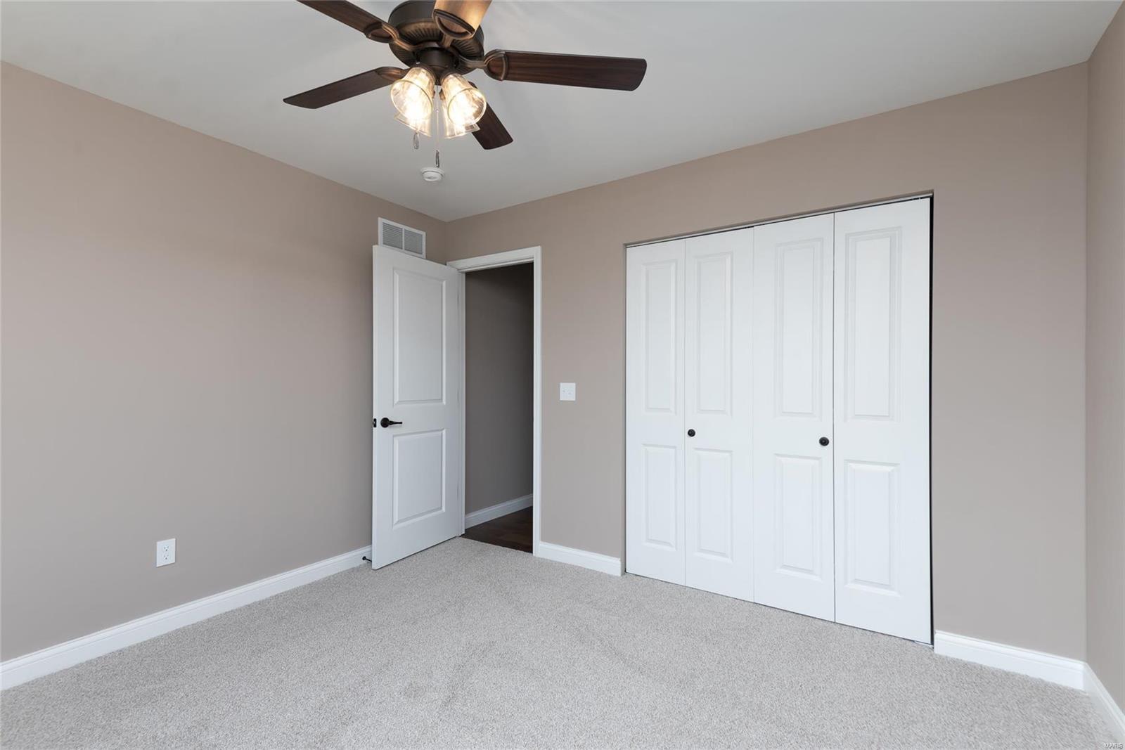 413 Rumsfeld Troy, IL 62294 - Photo 25 of 38 Gallery Image 25