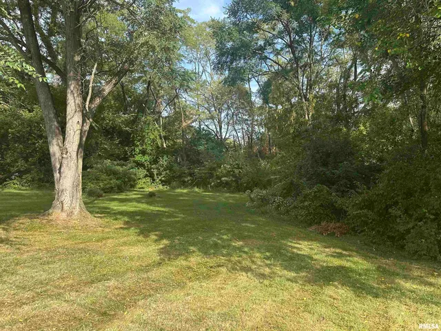 $200,000 | 601 May Street, Le Claire, IA 52753