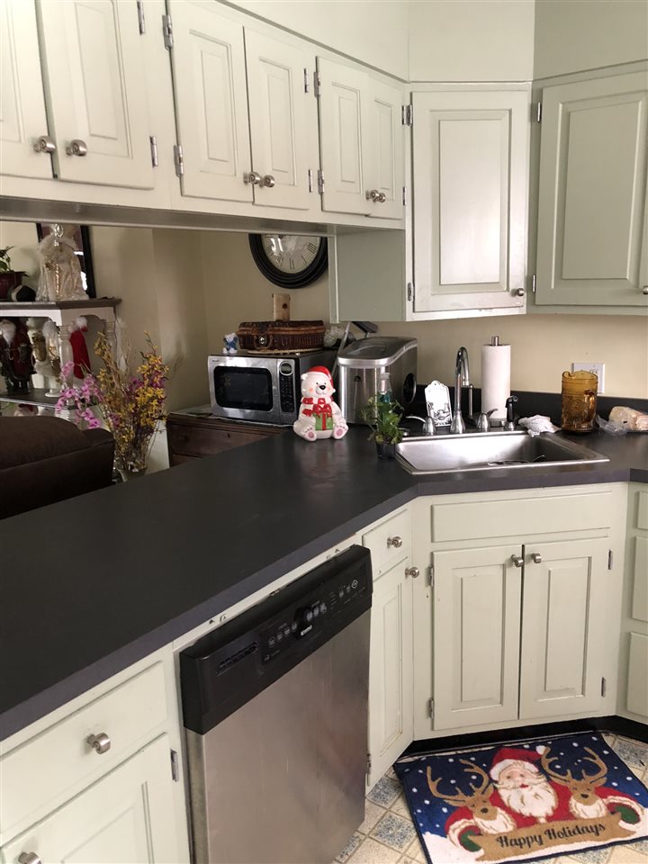 355 Lyman Batcheller Road, Unit 9B Hartford, VT 05059 - Photo 5 of 18 Gallery Image 5