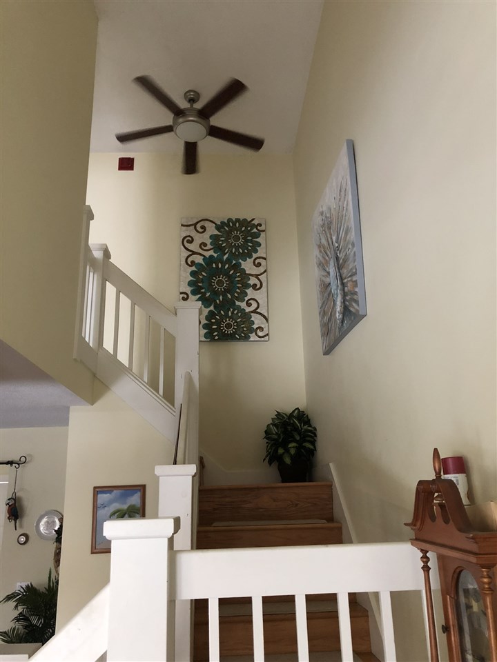 355 Lyman Batcheller Road, Unit 9B Hartford, VT 05059 - Photo 10 of 18 Gallery Image 10