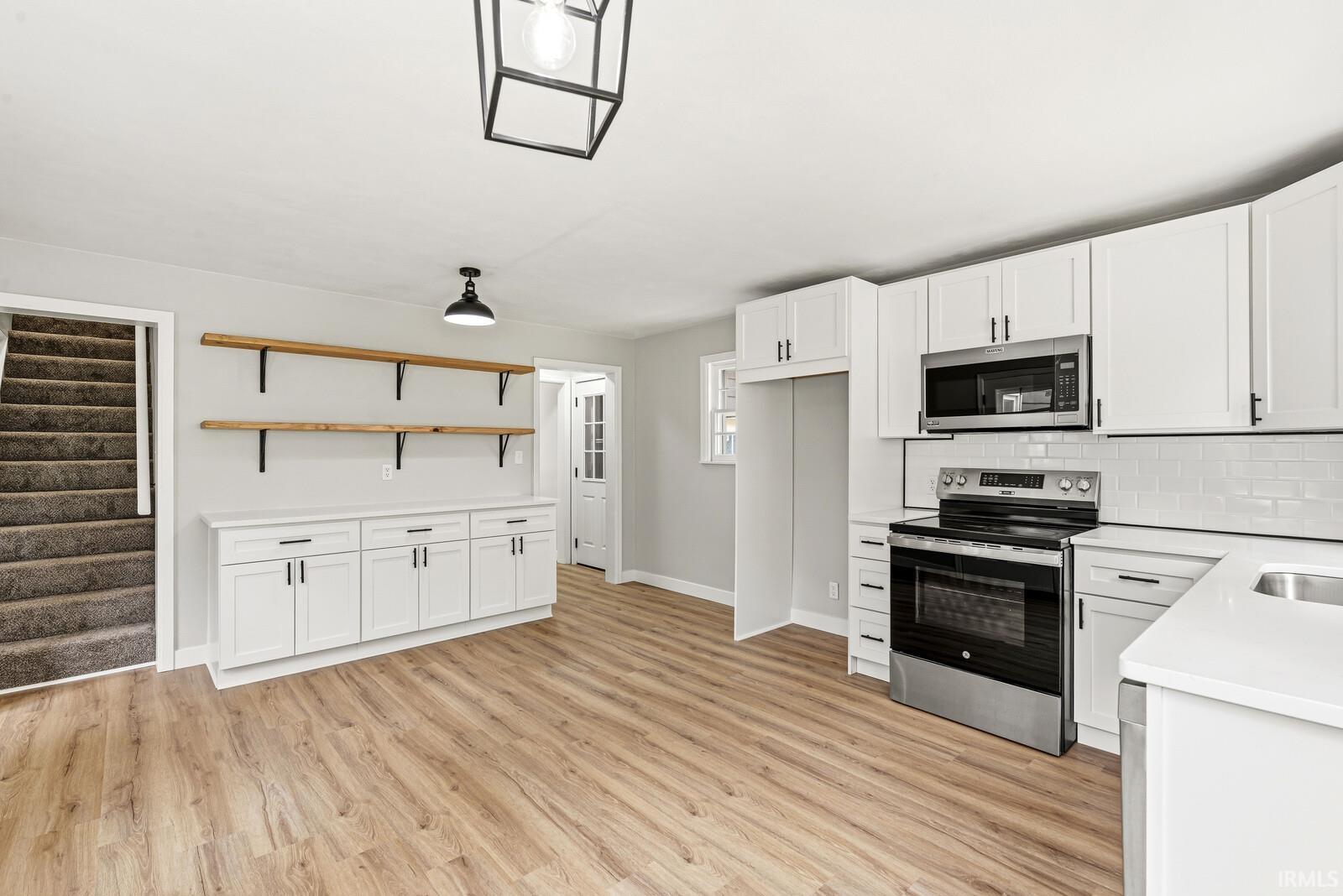 30113 Tower Road Elkhart, IN 46516 - Photo 10 of 33 Gallery Image 10