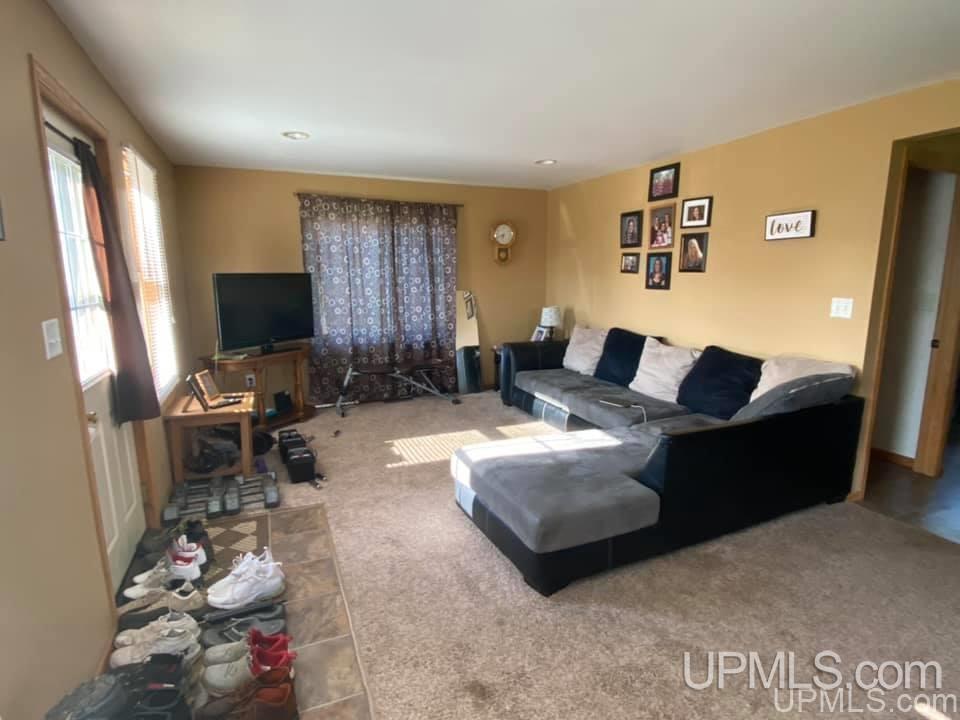 265 Gold Street Ishpeming, MI 49849 - Photo 12 of 21
