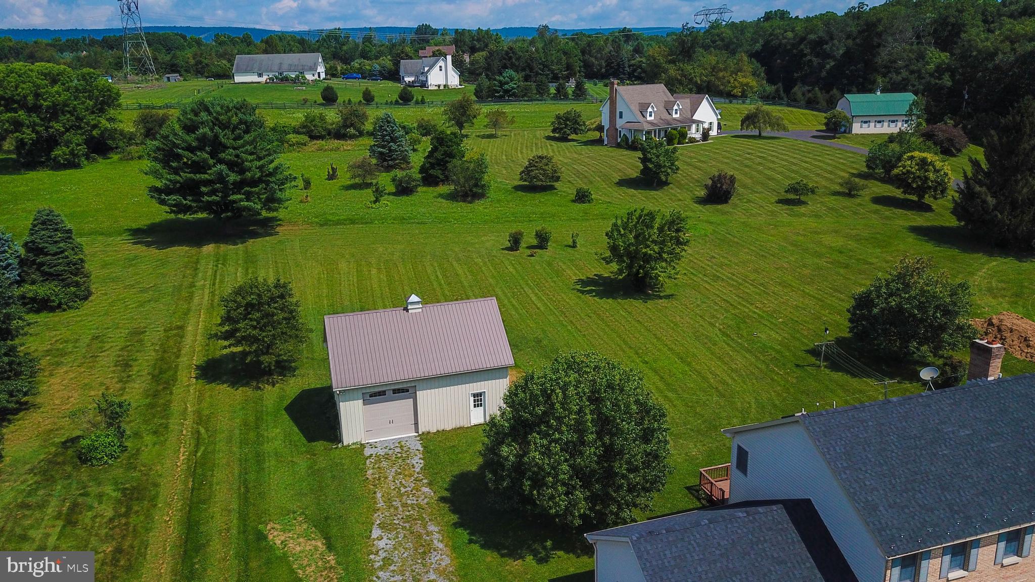 412 Heyer Mill Road Nazareth, PA 18064 - Photo 2 of 30