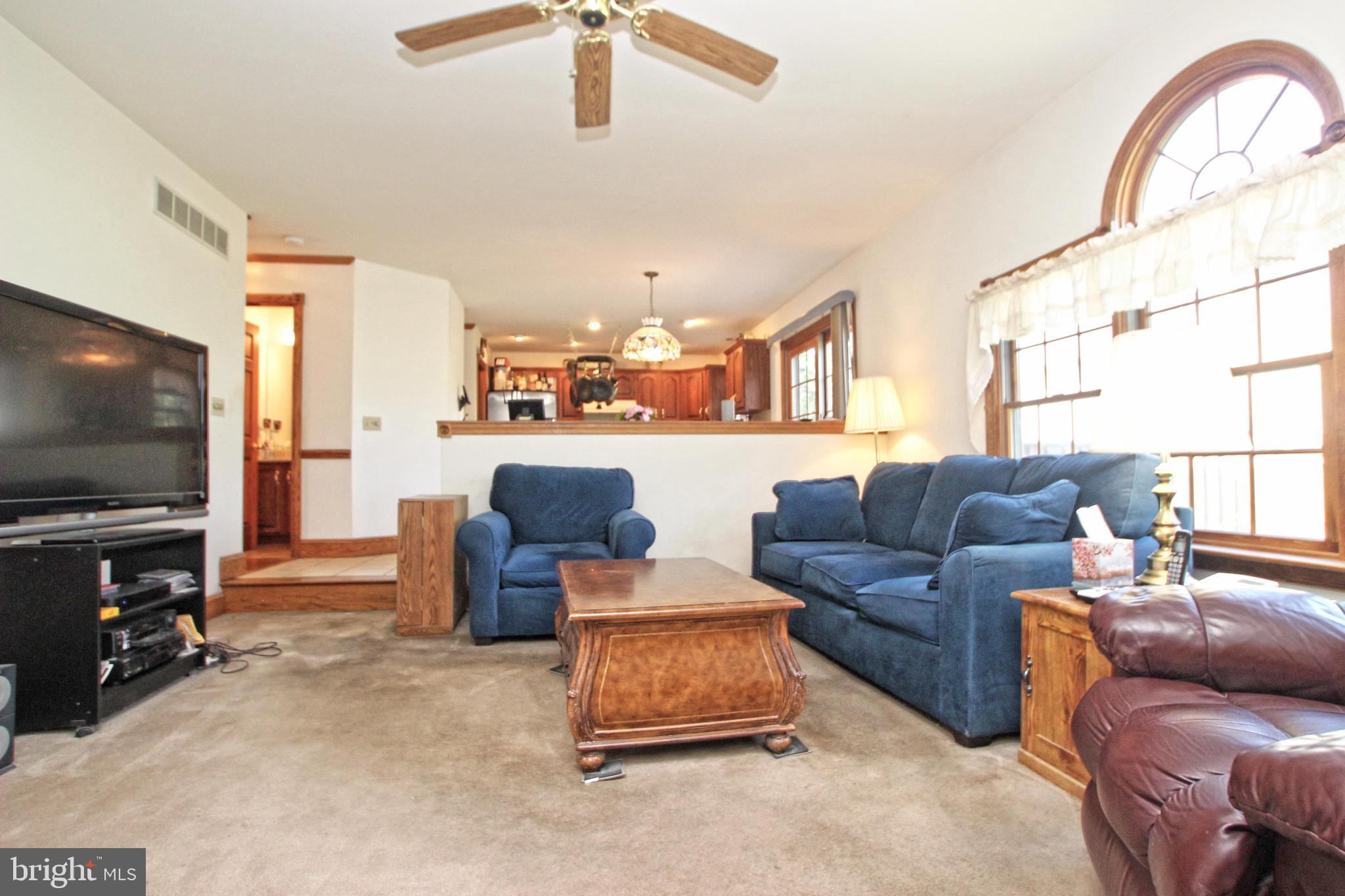 412 Heyer Mill Road Nazareth, PA 18064 - Photo 12 of 30