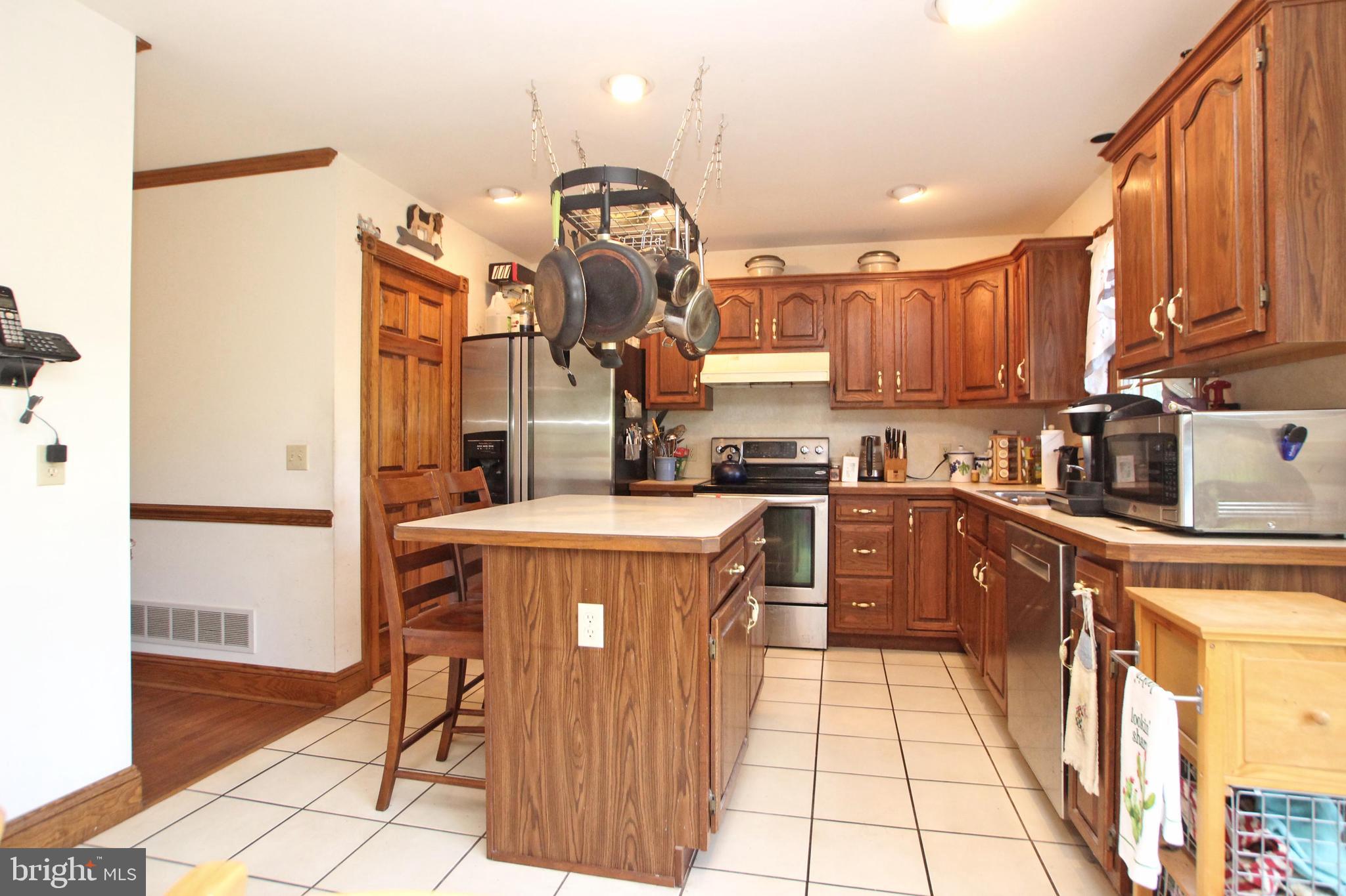 412 Heyer Mill Road Nazareth, PA 18064 - Photo 16 of 30