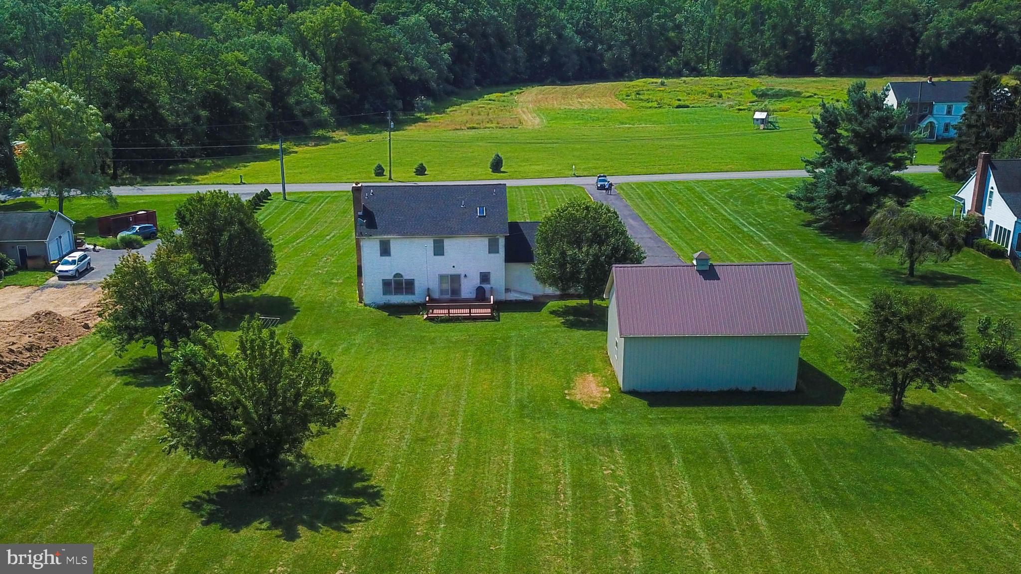 412 Heyer Mill Road Nazareth, PA 18064 - Photo 3 of 30