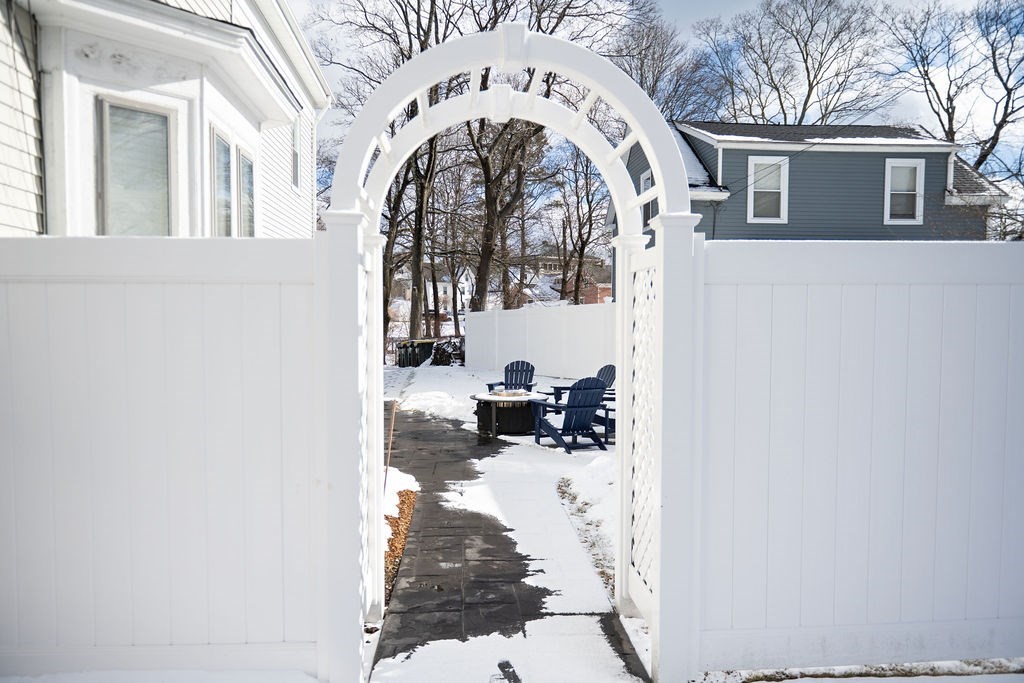 104 Union Street, Unit 2 Franklin, MA 02038 - Photo 2 of 22