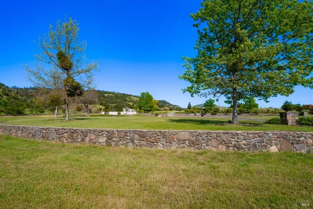 $1,750,000 | 416-418 Royal Meadows Court, Santa Rosa, CA 95404