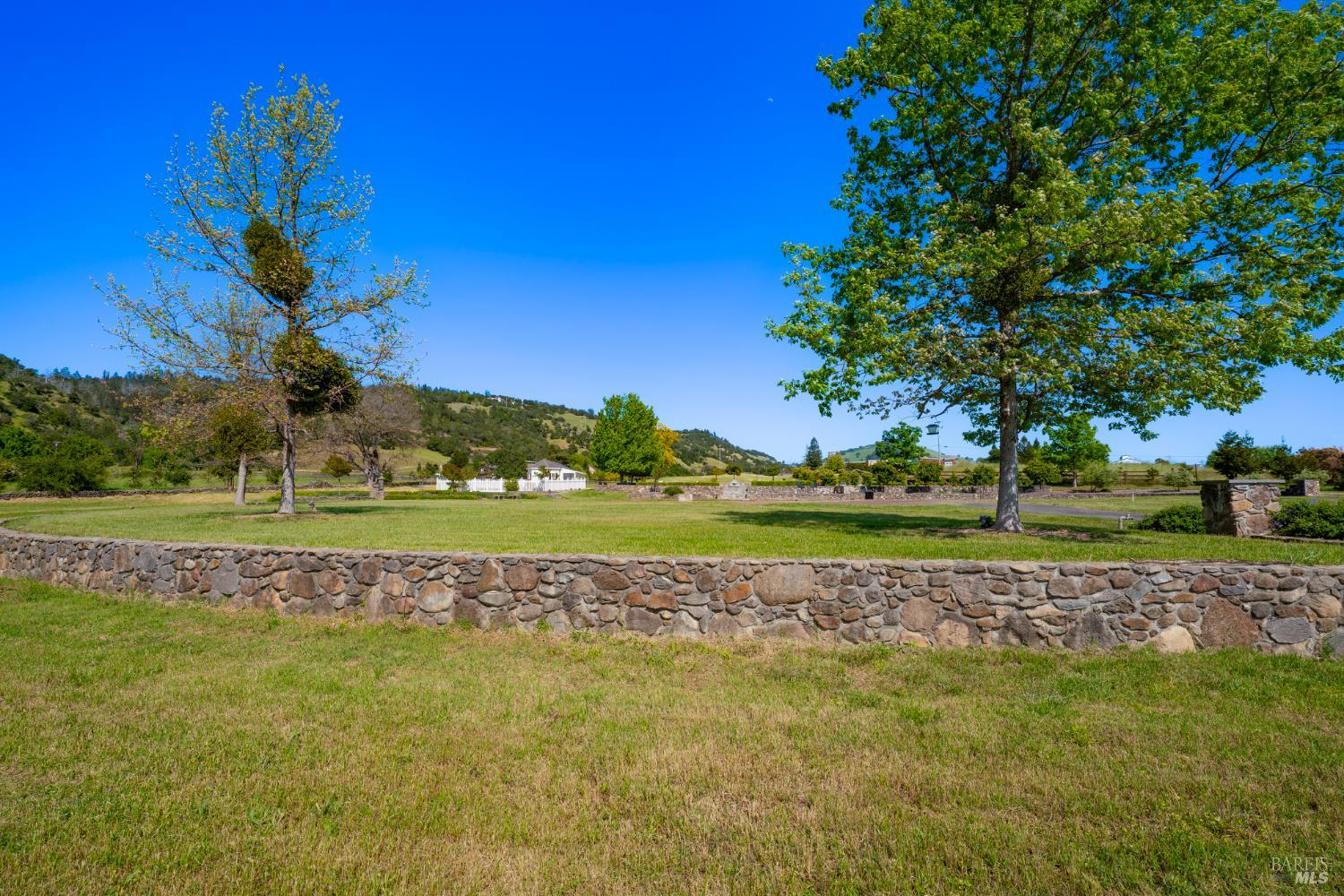 416-418 Royal Meadows Court Santa Rosa, CA 95404 - Photo 27 of 51