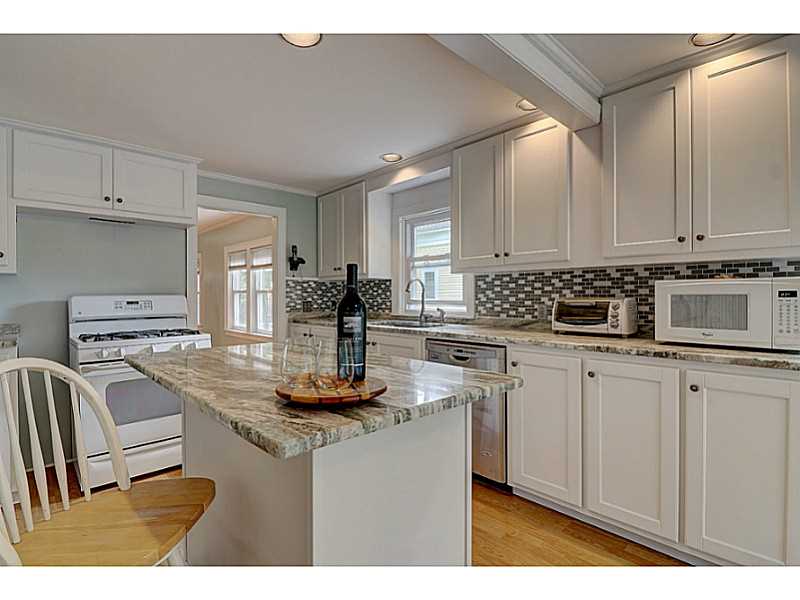50 Sowams Road Barrington, RI 02806 - Photo 3 of 21 Kitchen.