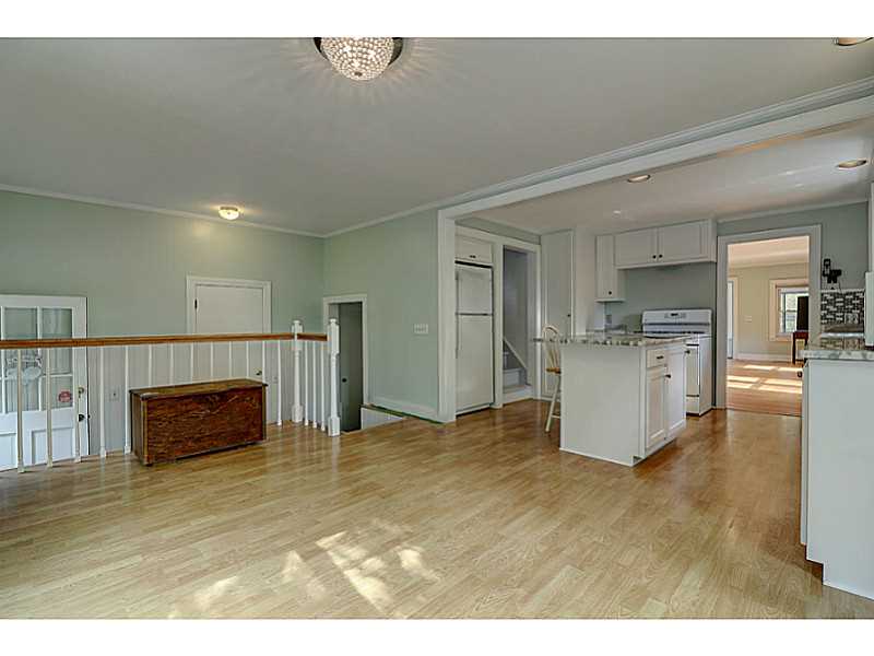 50 Sowams Road Barrington, RI 02806 - Photo 7 of 21 Dining Room.
