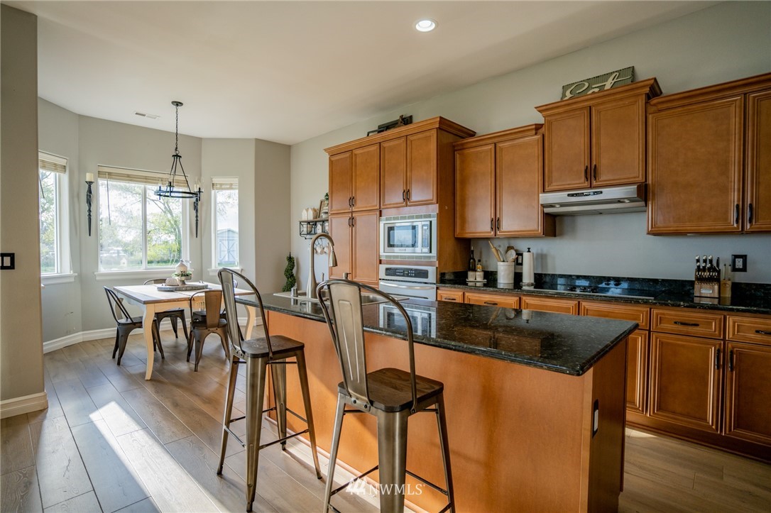 3028 Valley Road Northeast Moses Lake, WA 98837 - Photo 12 of 40 Gallery Image 12