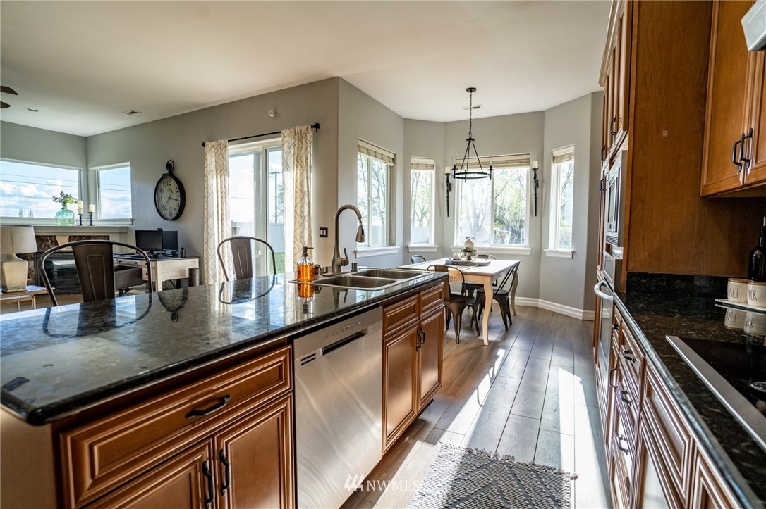 3028 Valley Road Northeast Moses Lake, WA 98837 - Photo 14 of 40 Gallery Image 14