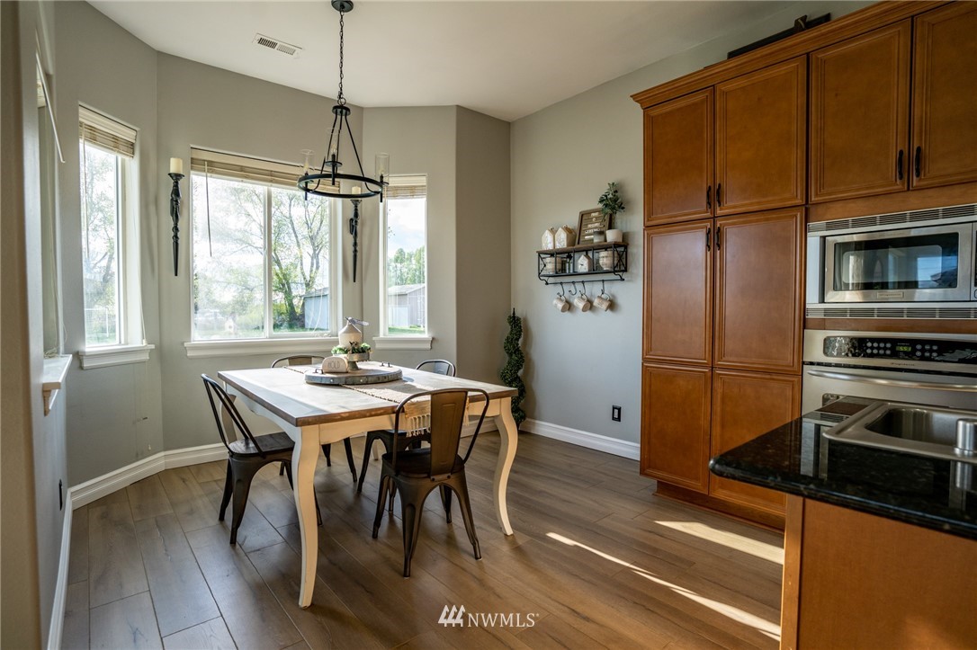 3028 Valley Road Northeast Moses Lake, WA 98837 - Photo 15 of 40 Gallery Image 15