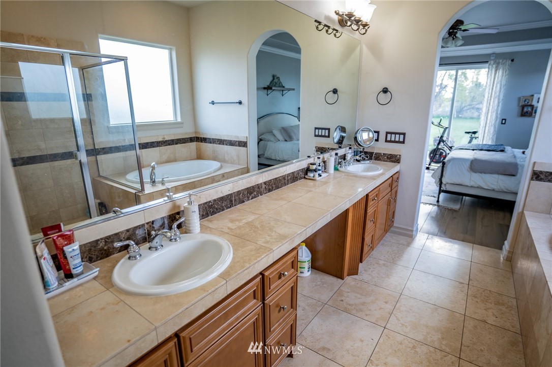 3028 Valley Road Northeast Moses Lake, WA 98837 - Photo 33 of 40 Gallery Image 33