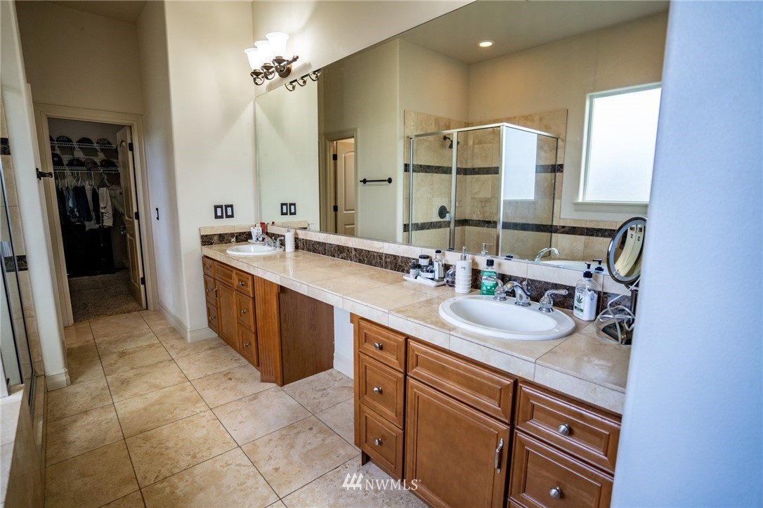 3028 Valley Road Northeast Moses Lake, WA 98837 - Photo 34 of 40 Gallery Image 34