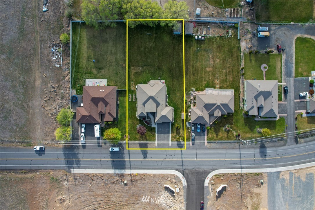 3028 Valley Road Northeast Moses Lake, WA 98837 - Photo 10 of 40 Gallery Image 10