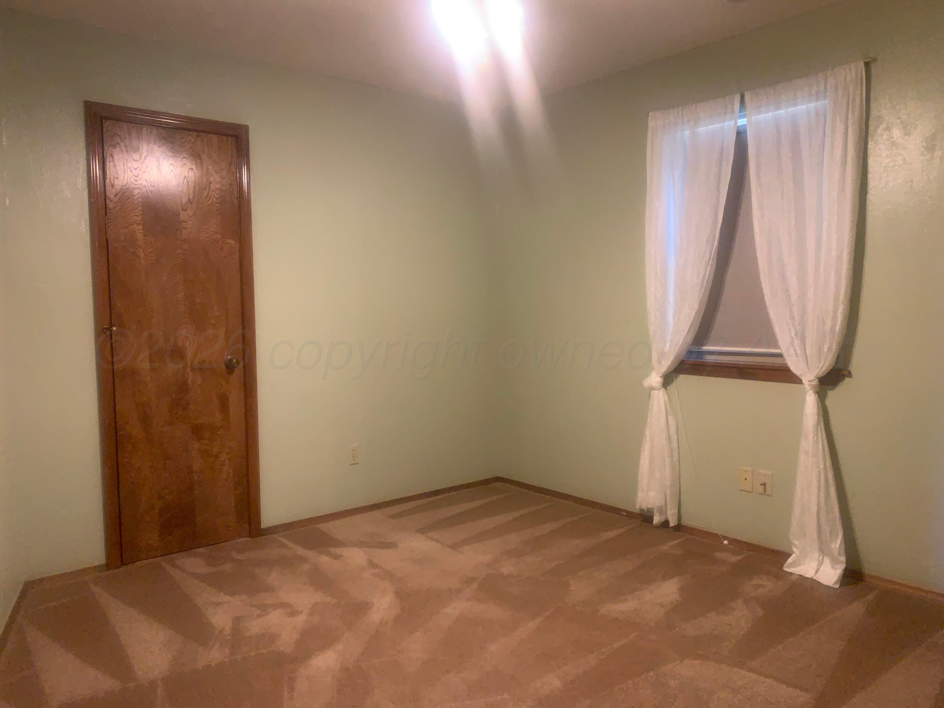 6101 Ridgewood Drive Amarillo, TX 79109 - Photo 18 of 28 a view of empty room