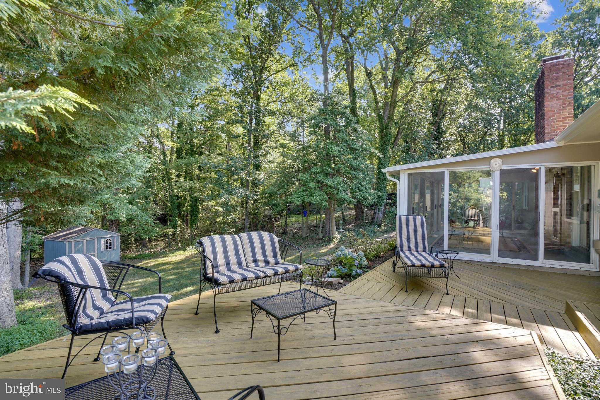 414 Halsey Road Annapolis, MD 21401 - Photo 5 of 52 Gallery Image 5