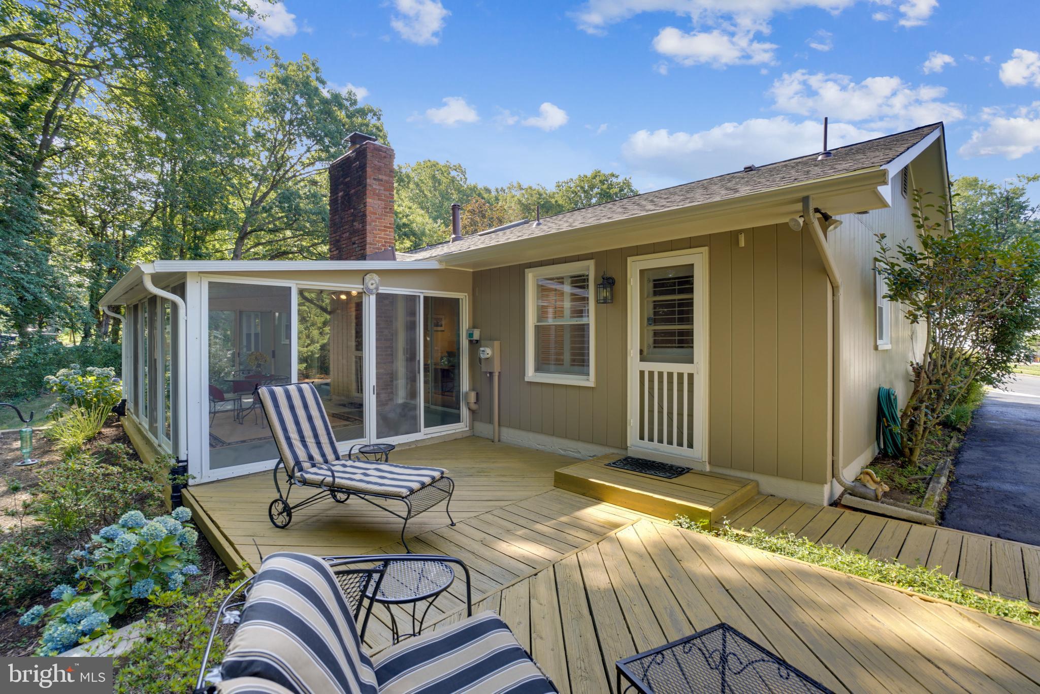 414 Halsey Road Annapolis, MD 21401 - Photo 7 of 52 Gallery Image 7