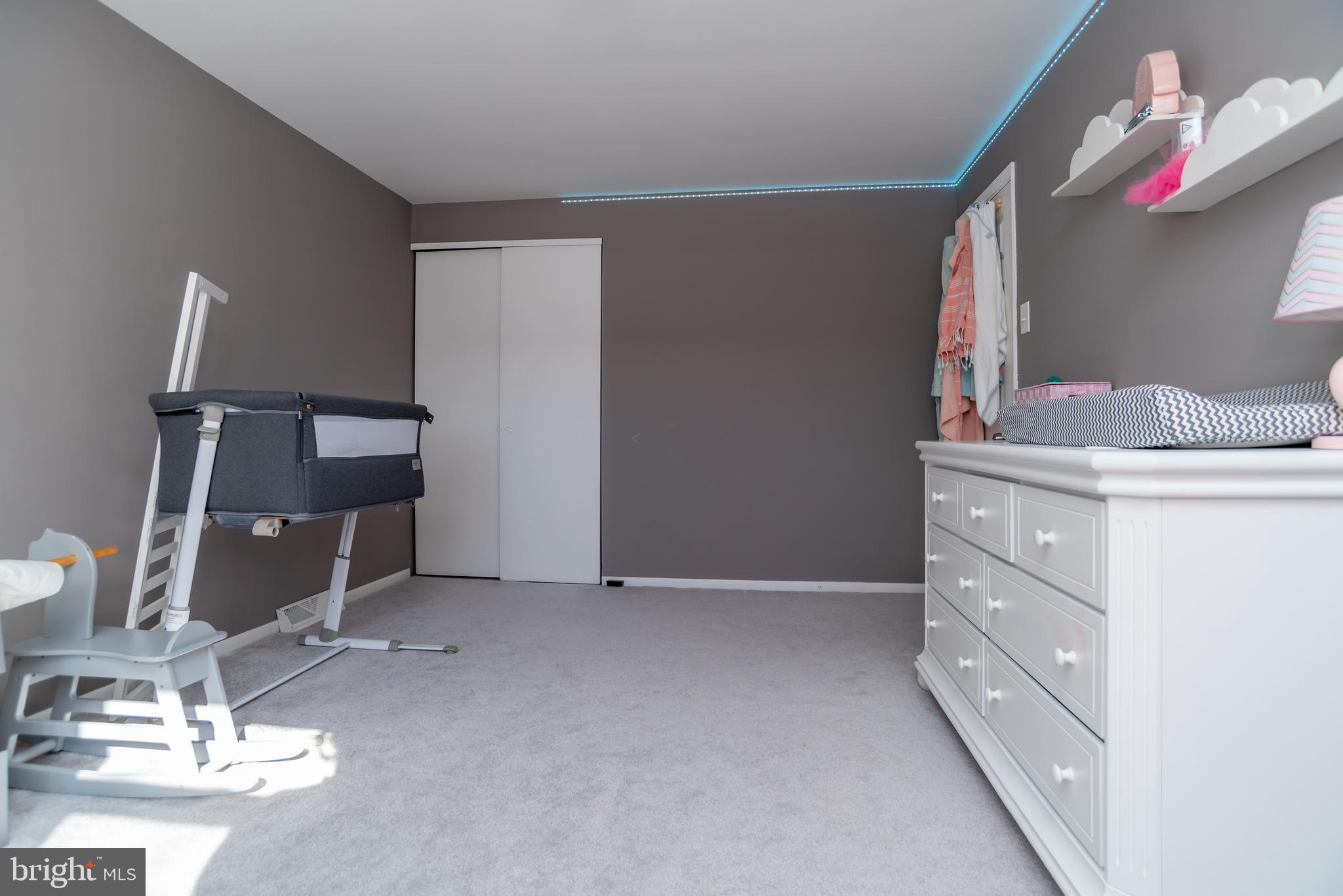 12326 Wyndom Road Philadelphia, PA 19154 - Photo 13 of 24 Gallery Image 13