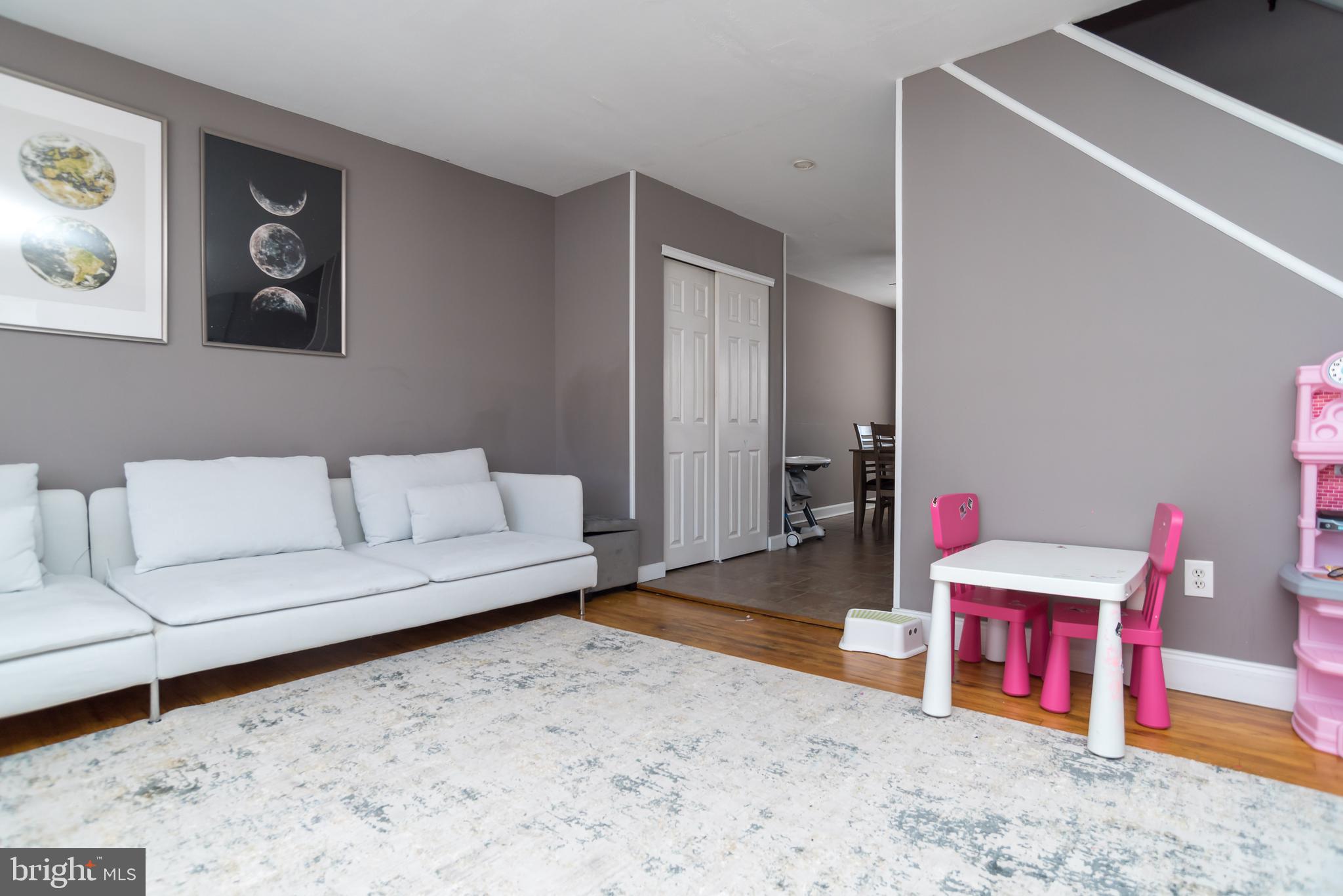 12326 Wyndom Road Philadelphia, PA 19154 - Photo 4 of 24 Gallery Image 4