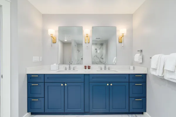 a bathroom with a bathtub and toilet