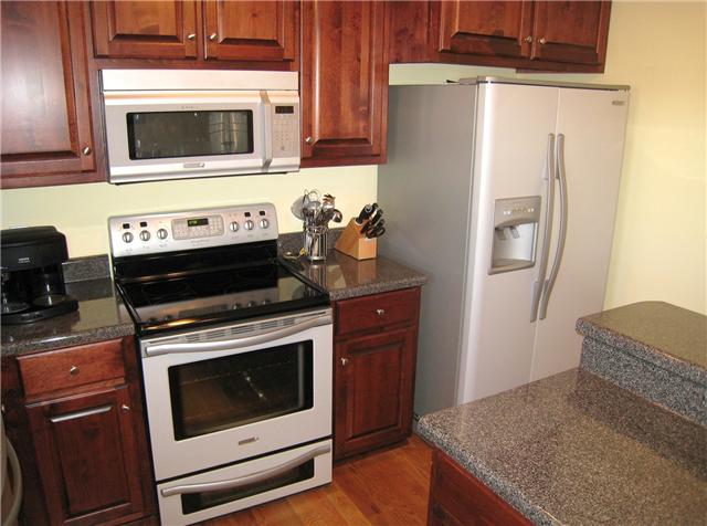 2001 Lasea Way Spring Hill, TN 37174 - Photo 7 of 20 Another view of the Kitchen.