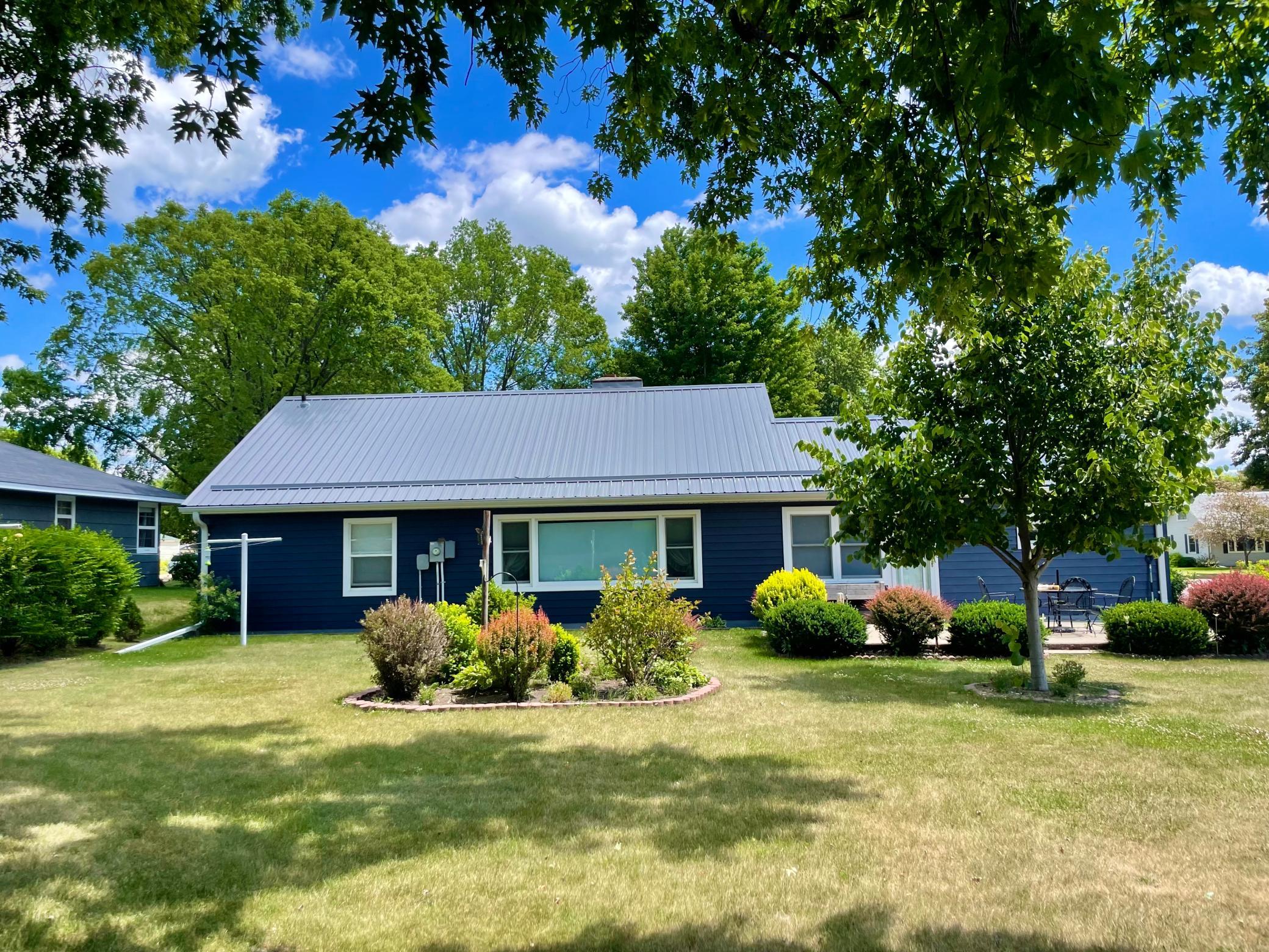 18 South Paffrath Avenue Springfield, MN 56087 - Photo 52 of 53