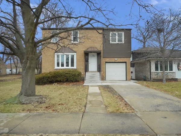 $289,900 | 512 50th Avenue, Bellwood, IL 60104