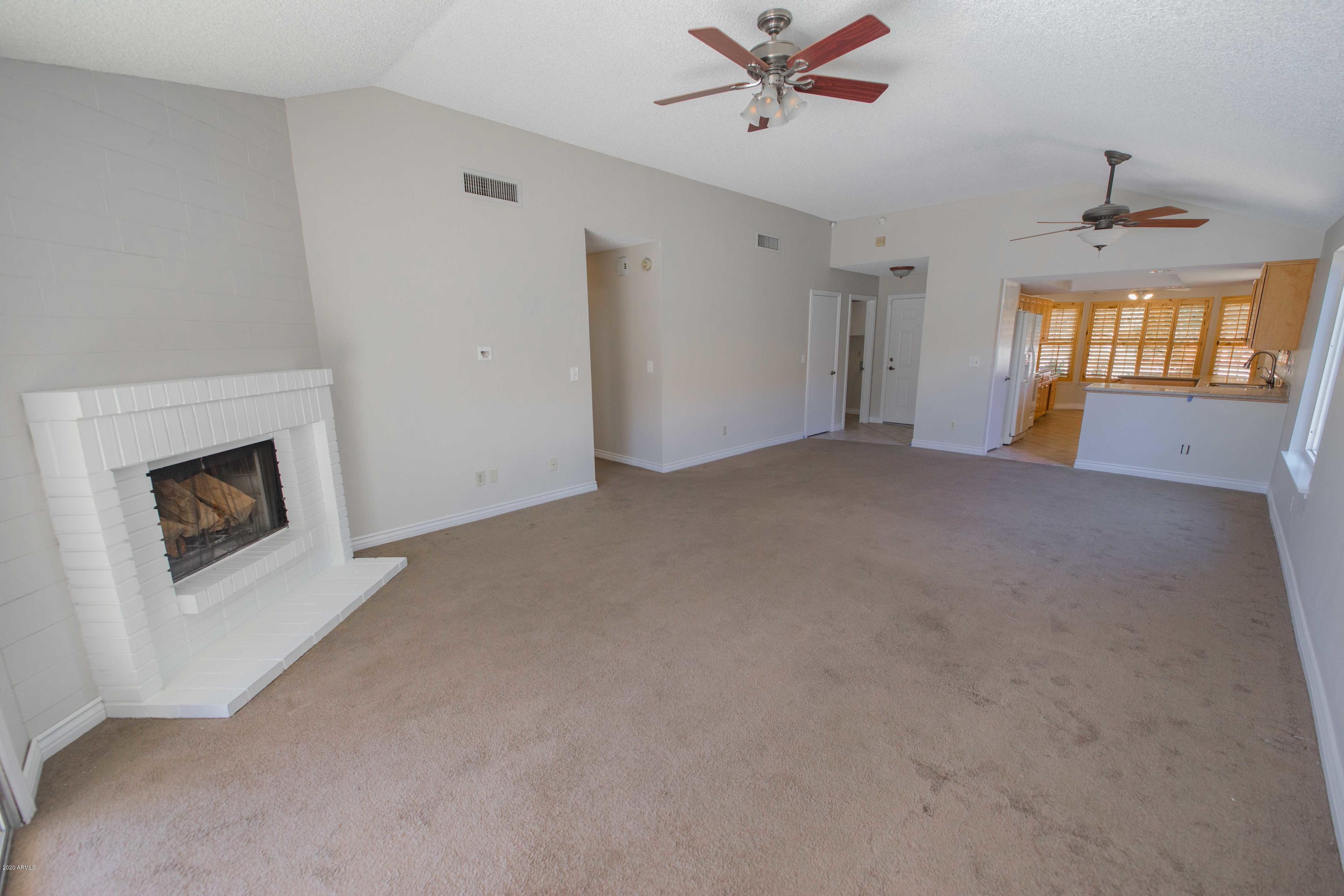 1833 East Hearn Road Phoenix, AZ 85022 - Photo 11 of 23 1833_E_Hearn_Rd_(52_of_54)