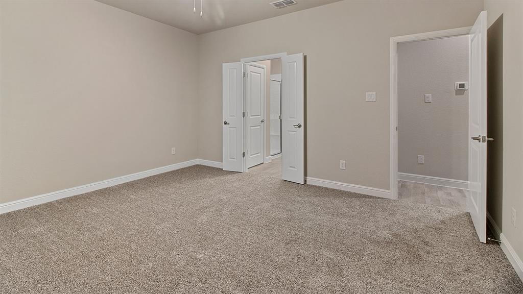 1921 Cherokee Lane Cleburne, TX 76033 - Photo 10 of 28