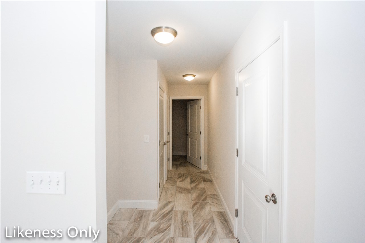 53 Clover Lane Colchester, VT 05446 - Photo 5 of 40