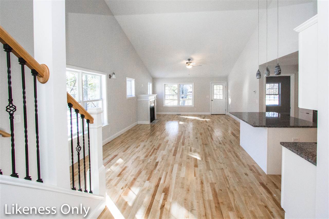 53 Clover Lane Colchester, VT 05446 - Photo 7 of 40