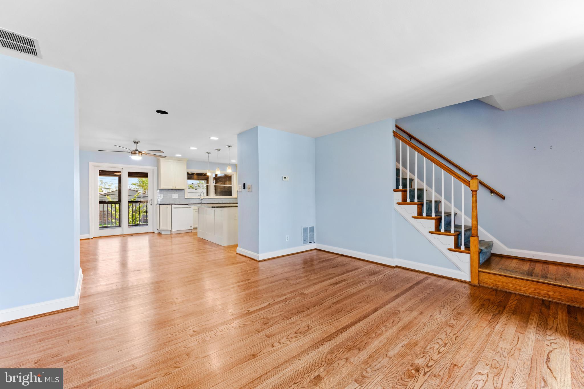 1269 Halstead Road Parkville, MD 21234 - Photo 5 of 36 Gallery Image 5