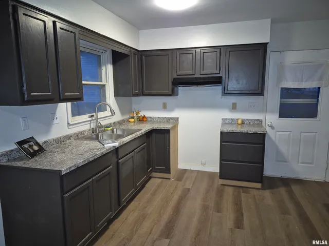 $85,000 | 802 Dillard Street, Eldorado, IL 62930