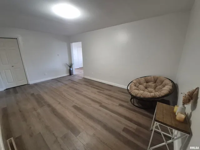 $85,000 | 802 Dillard Street, Eldorado, IL 62930