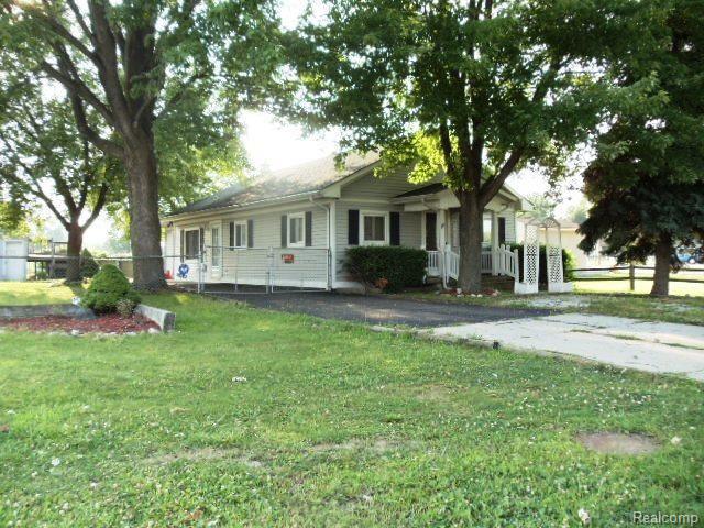 6760 Pardee Road Taylor, MI 48180 - Photo 20 of 23 DSC02465.jpg